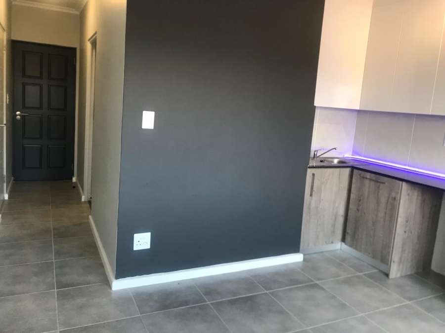 To Let 2 Bedroom Property for Rent in Table View Western Cape